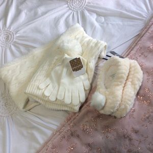 Kirkland’s winter set. Slippers hat gloves scarf